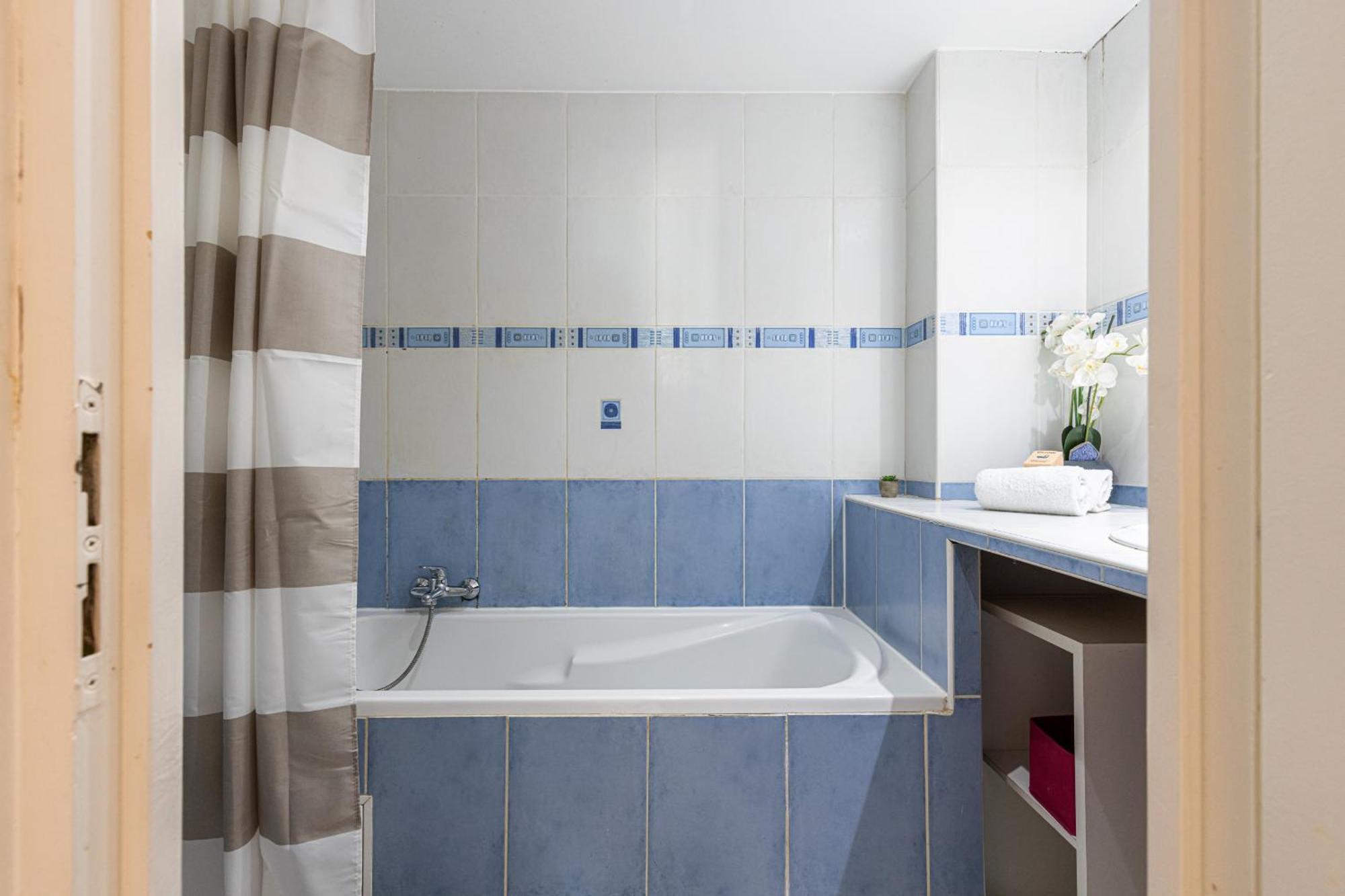 Large 3 Bdr Old Town - Ac Apartment Nice Bagian luar foto
